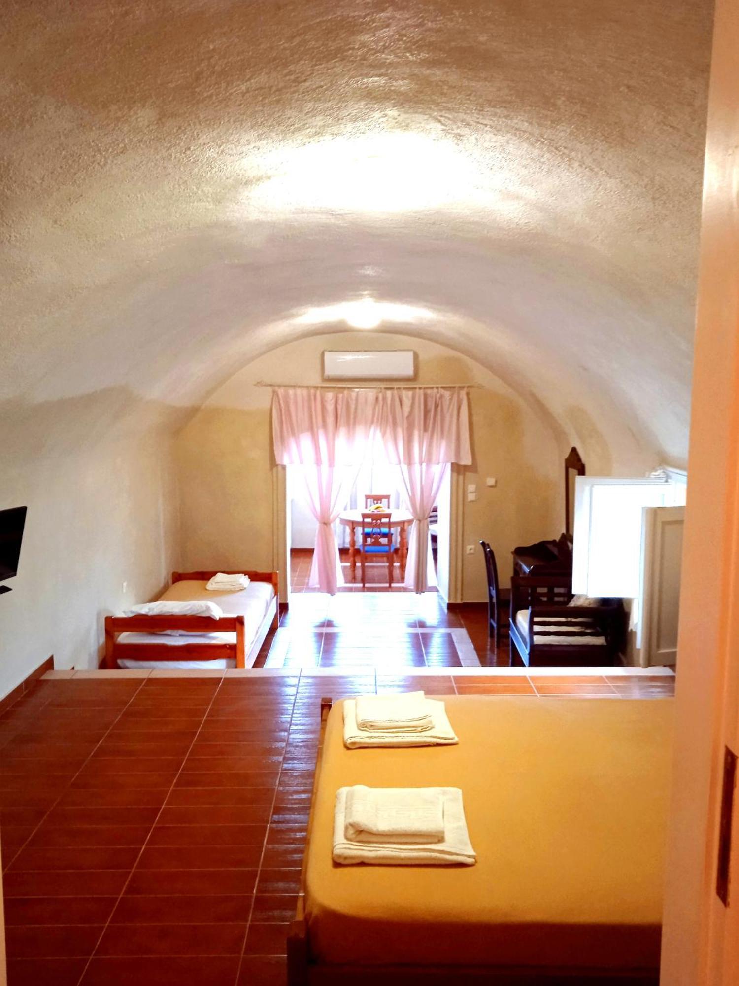 Loukas Kontos Traditional House Emporio  Luaran gambar