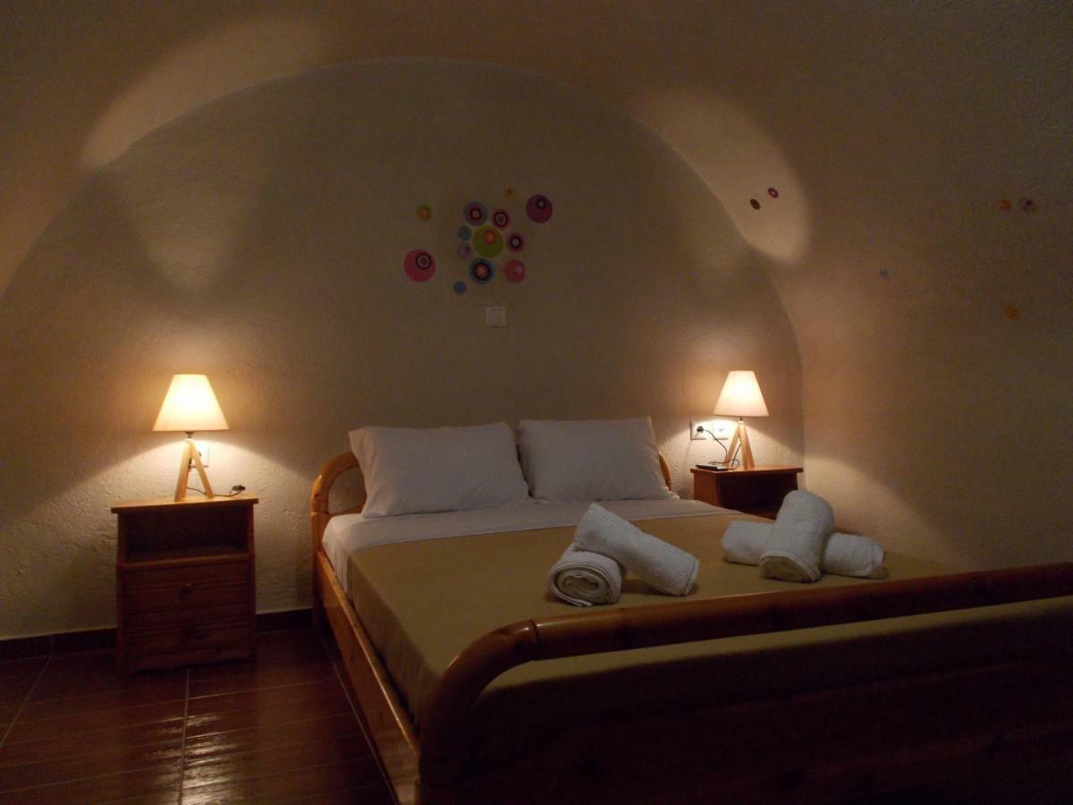 Loukas Kontos Traditional House Emporio  Luaran gambar
